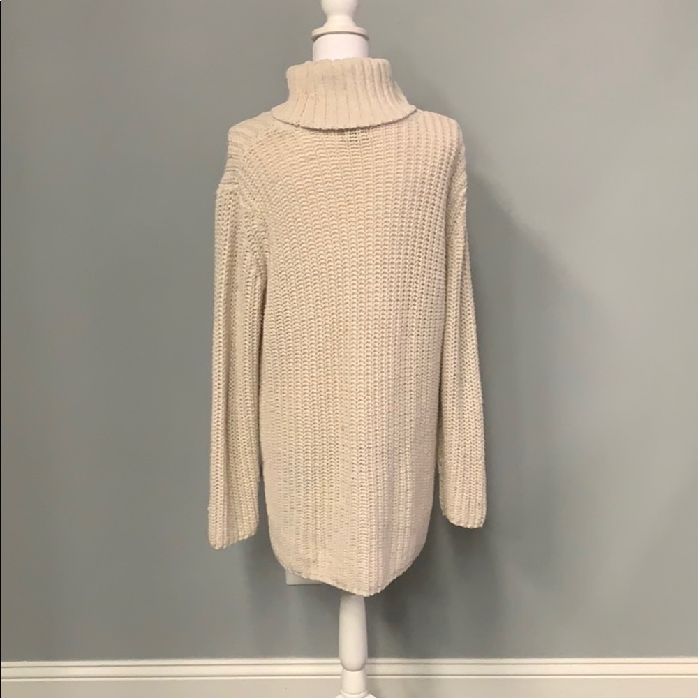 Sweater - Picture 4 of 5